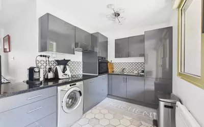 Neuilly-Sur-Seine (92200)