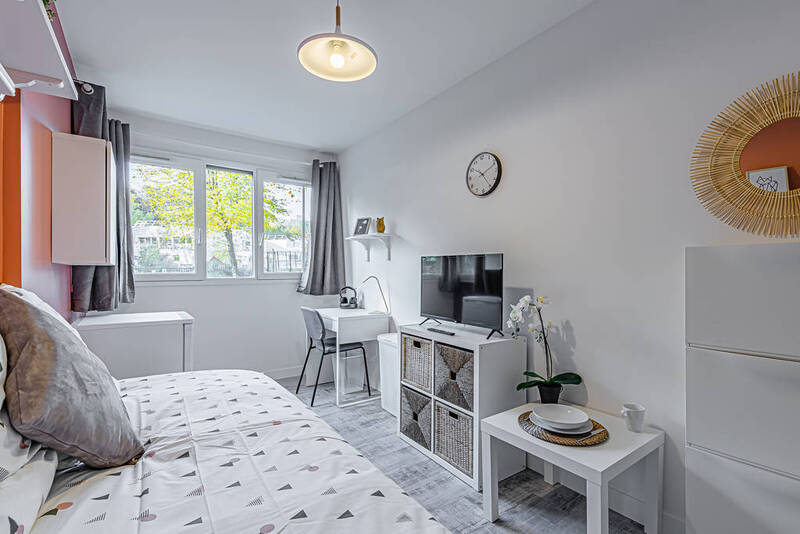 Champs-Sur-Marne (77420)