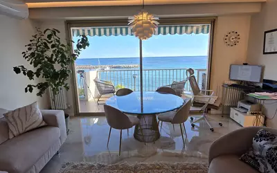 Roquebrune-Cap-Martin (06190)