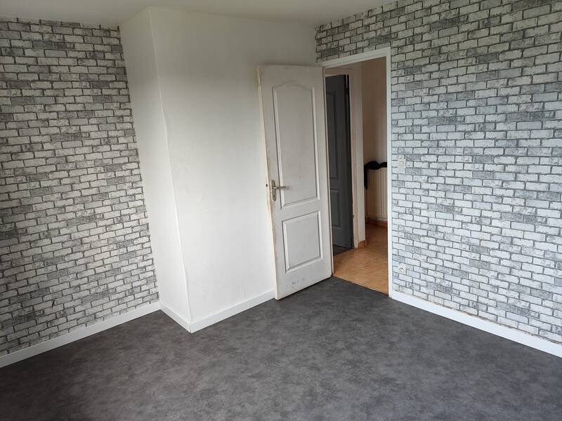 Sury-Le-Comtal (42450)
