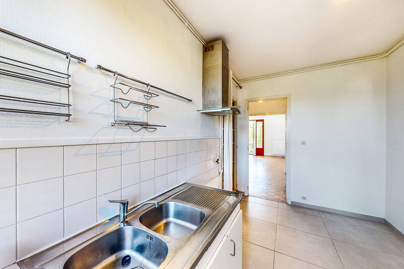 Traversant Avec Balcon Terrasse