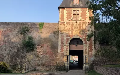 Péronne (80200)