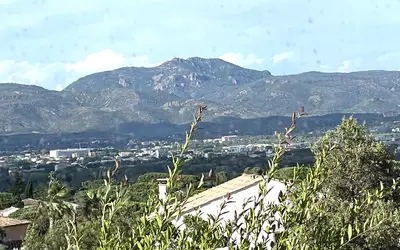 Fréjus (83600)