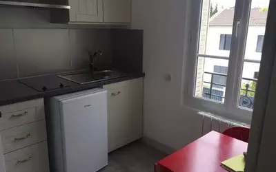 Nanterre (92000)