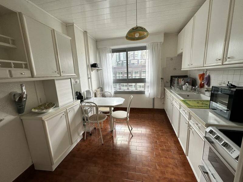 Courbevoie (92400) - Quartier D'affaire -