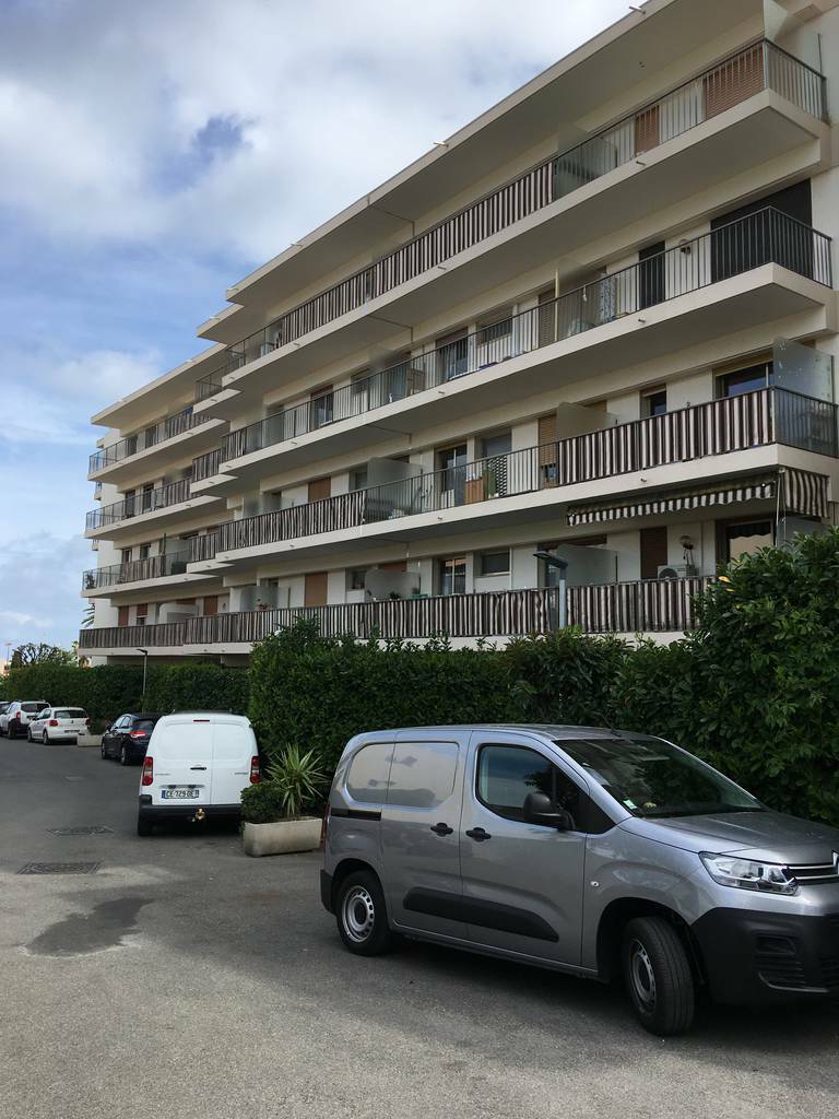 Antibes (06600)