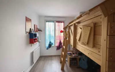 Issy-Les-Moulineaux (92130)