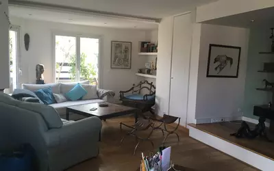 Suresnes (92150)