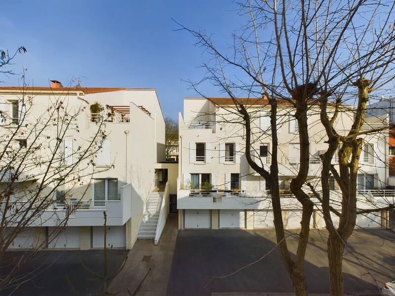 Montreuil (93100)