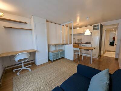Location appartement 2 pièces Paris 18e