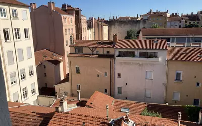 Lyon 4E (69004)