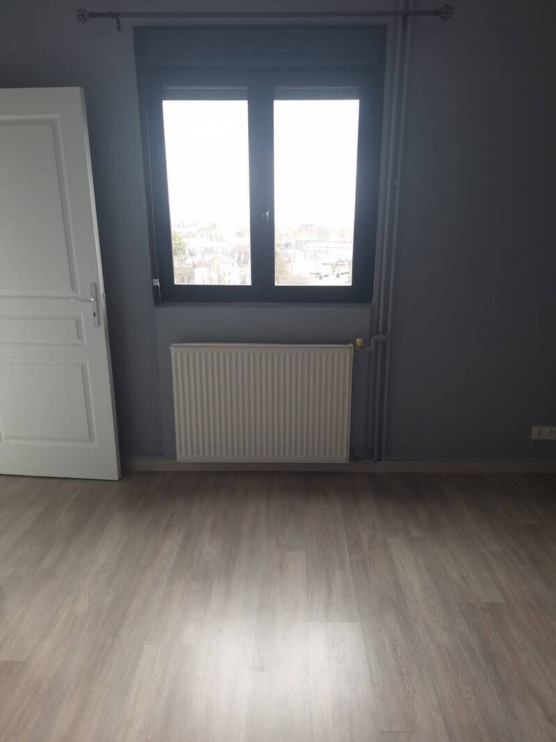 Sens (89100)