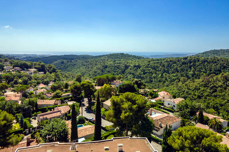 Vence (06140)