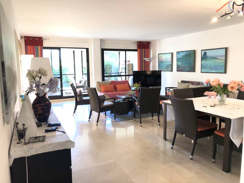 Hyères (83400)
