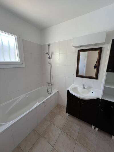 Location appartement 4 pièces Tourrettes-sur-Loup (06140)
