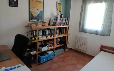 Pertuis (84120)