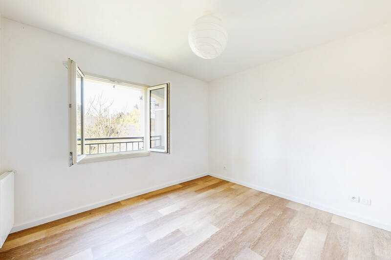 Houdan (78550)