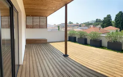 Nîmes (30000)