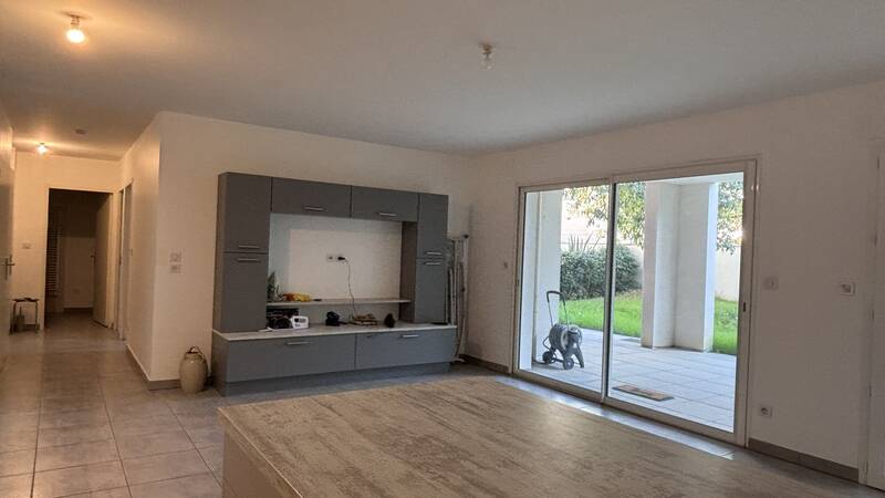 Valence (26000)