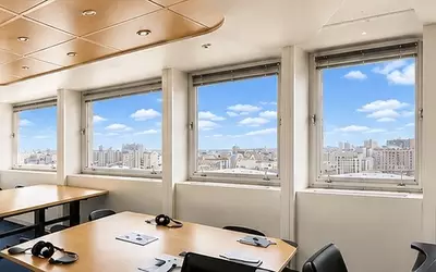 Local_commercial Paris 20E 193m² · 193 m² · 999 999 €