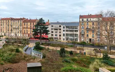Courbevoie (92400)