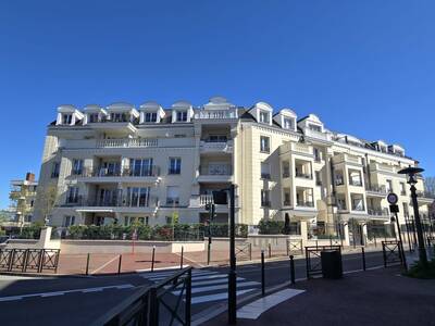 Vente appartement 3 pièces Le Plessis-Robinson (92350)