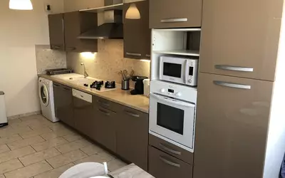 Villeurbanne (69100)