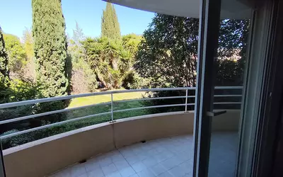 Saint-Laurent-Du-Var (06700)
