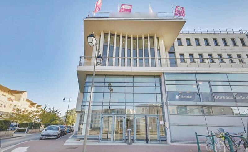 Bureaux, local professionnel Maisons-Laffitte - 8&nbsp;m² - 294&nbsp;&euro;
