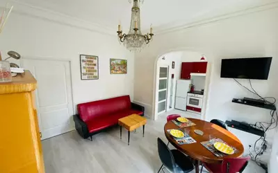 Rouen (76000)