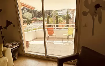 Avec Terrasse, Piscine Et Parking - Cavalaire-Sur-Mer