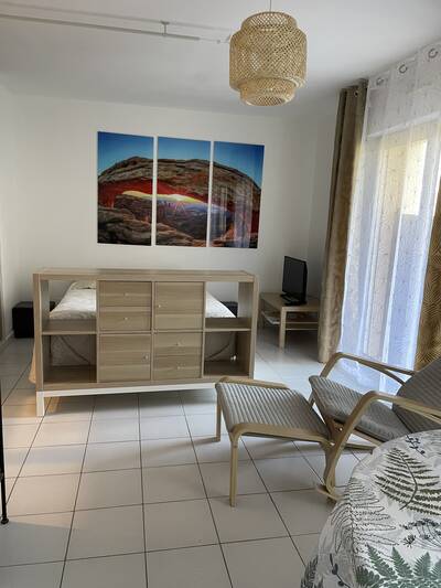 Location appartement studio Nîmes (30)