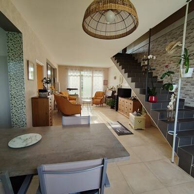 Vente maison 10 pièces Saint-Pey-de-Castets (33350)
