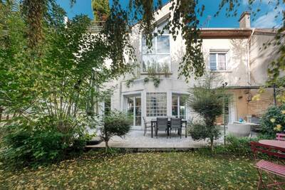 Vente maison 8 pièces Les Lilas (93260)