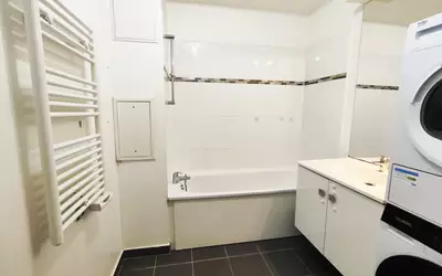Appartement 3 pièces 62 m² · à Aubervilliers · 62 m² · 279 000 €