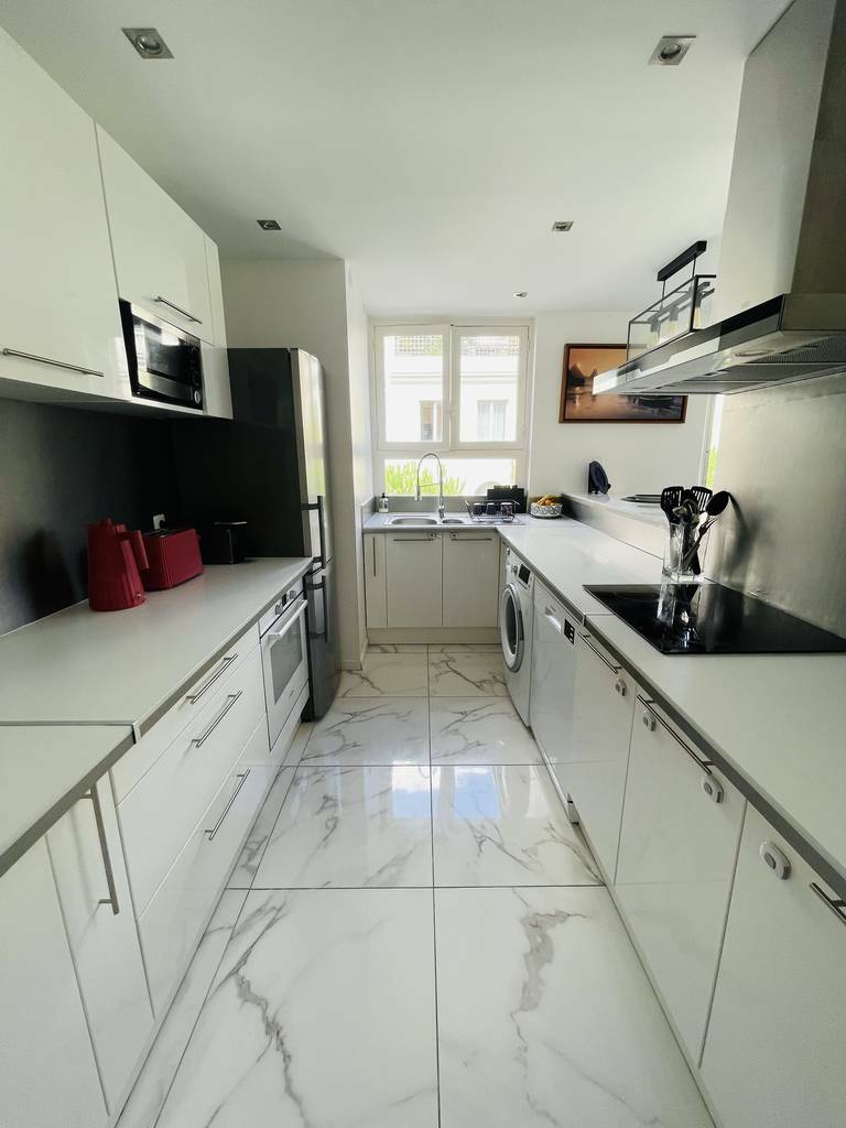 Neuilly-Sur-Seine (92200)