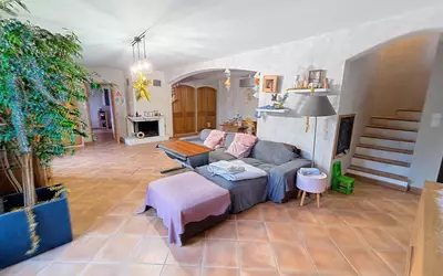 Caumont-Sur-Durance (84510)
