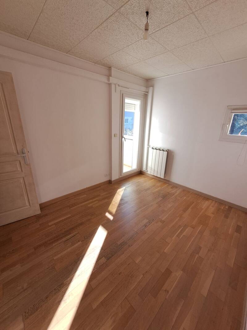 Toulon (83000)