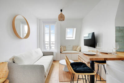 Location appartement 2 pièces Paris 18e