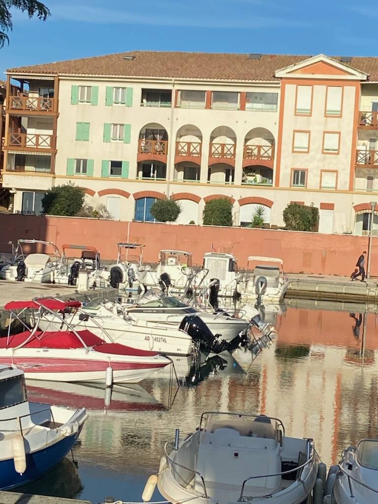 Fréjus (83600)