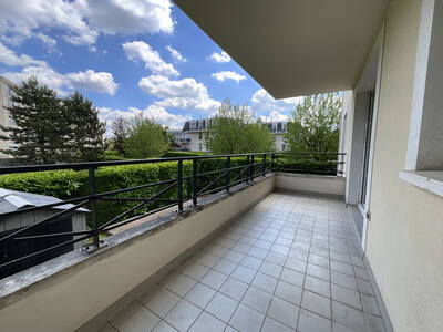 Location appartement 3 pièces Le Plessis-Trévise (94420)