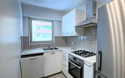 Courbevoie (92400)