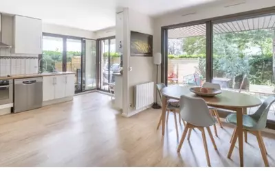 Saint-Cloud (92210) - Terrasse 65 M2