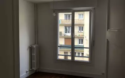 Rouen (76000)