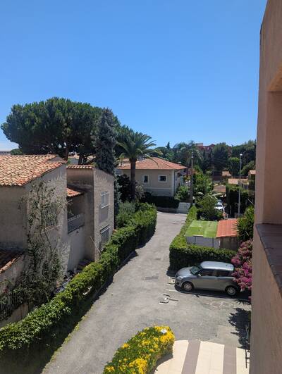 Vente appartement 2 pièces Saint-Laurent-du-Var (06700)
