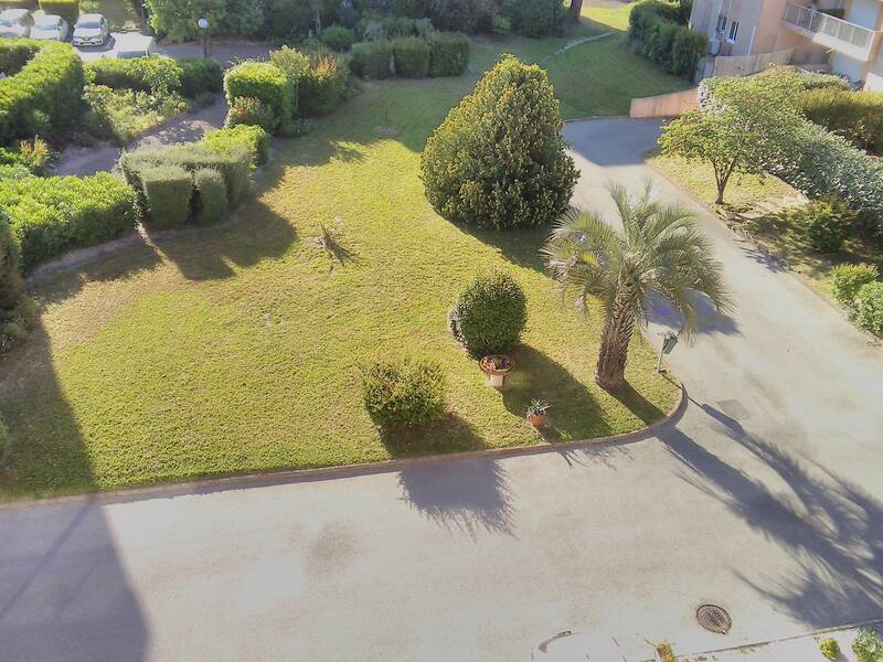Fréjus (83600)