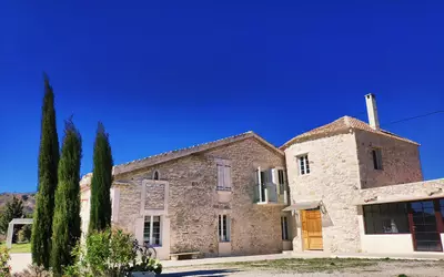 Rochefort-Du-Gard (30650)