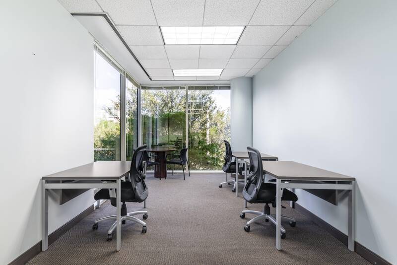 Bureaux, local professionnel Bordeaux - 15&nbsp;m² - 1.146&nbsp;&euro;