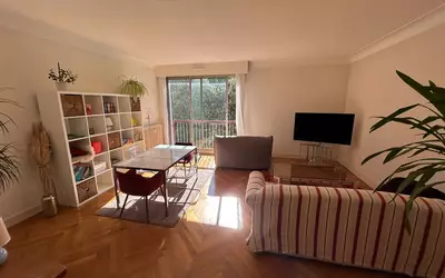Nantes (44000)