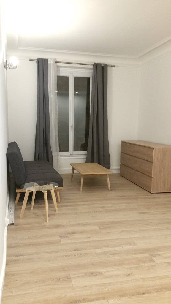 Paris 20E